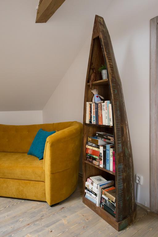 Apartamento Bohemian Chic 2 Bedroom 2 Bathroom Loft With Hanging Chair Praga