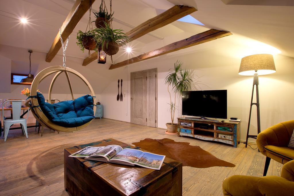 Bohemian Chic 2 Bedroom 2 Bathroom Loft With Hanging Chair Apartamento