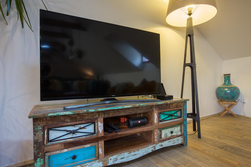 Apartamento Bohemian Chic 2 Bedroom 2 Bathroom Loft With Hanging Chair Praga