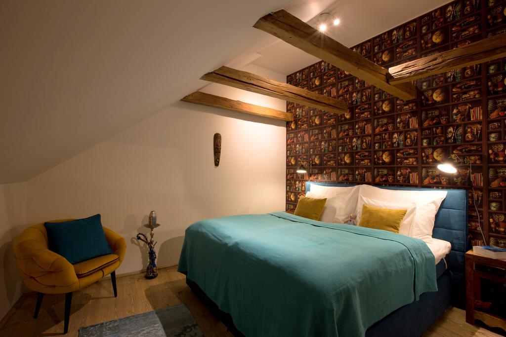 Apartment Bohemian Chic 2 Bedroom 2 Bathroom Loft With Hanging Chair Prague